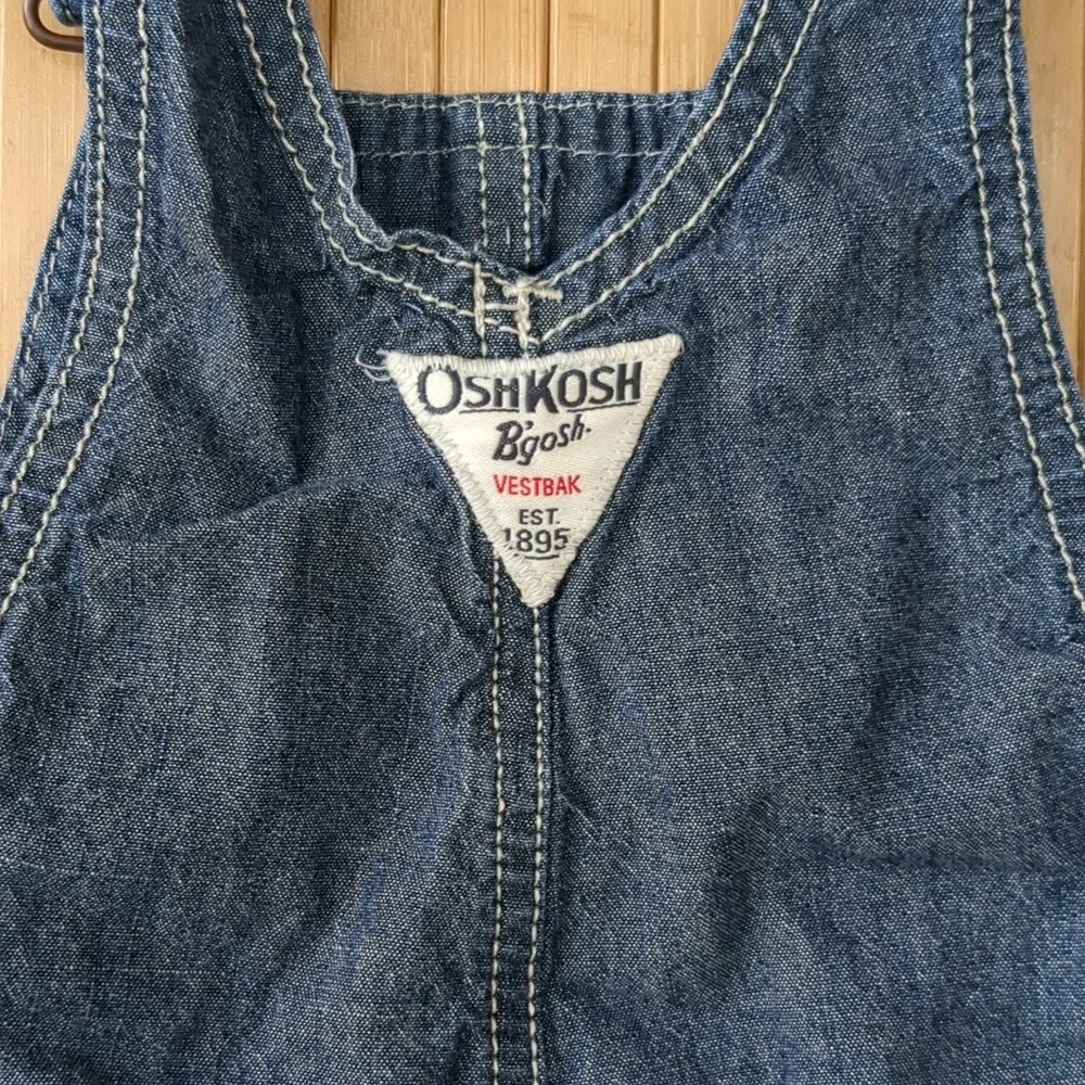 OshKosh B'Gosh Blue Denim Kids Lightweight Surf Shorts Overalls, Size 18 Months